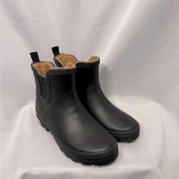 Shoes - Chooka Rain Boots